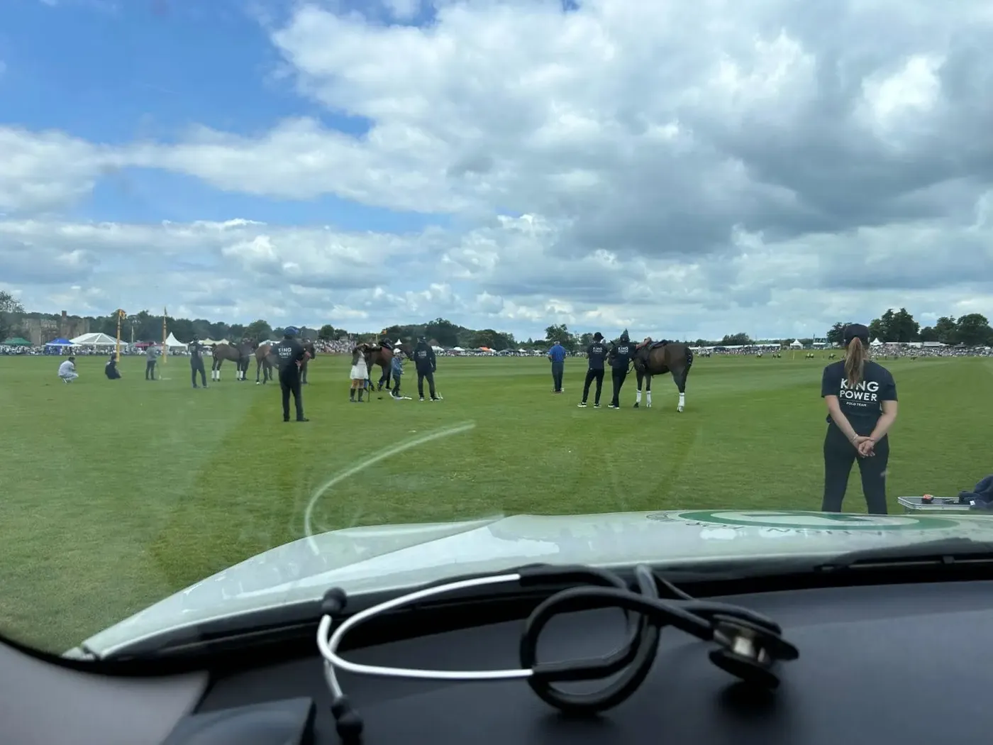 Pitch side response vehicle
